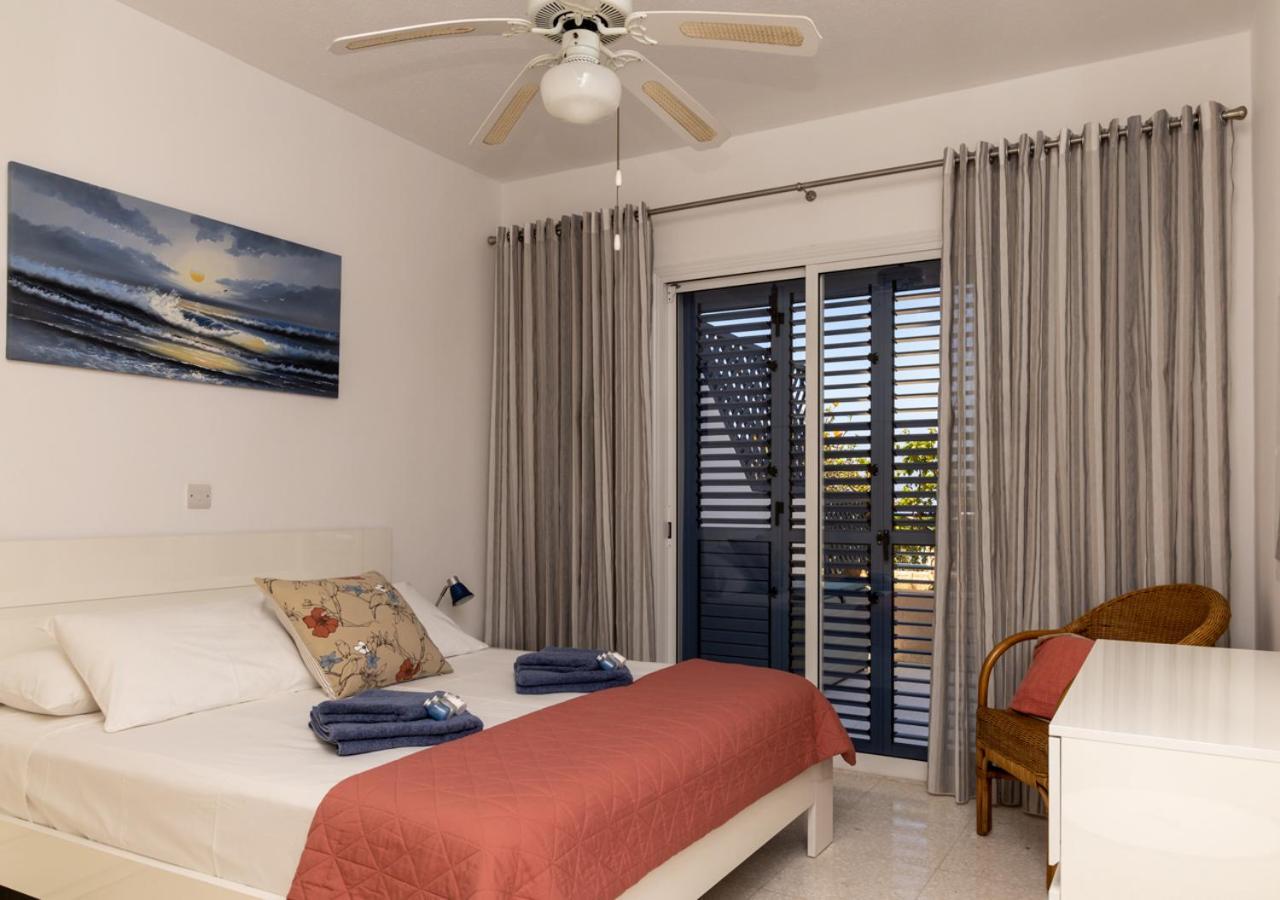 105 Kings Palace - Fabulous 2 Bed, 2 Bath, Large Patio With Garden - Sea Views Paphos Exterior foto