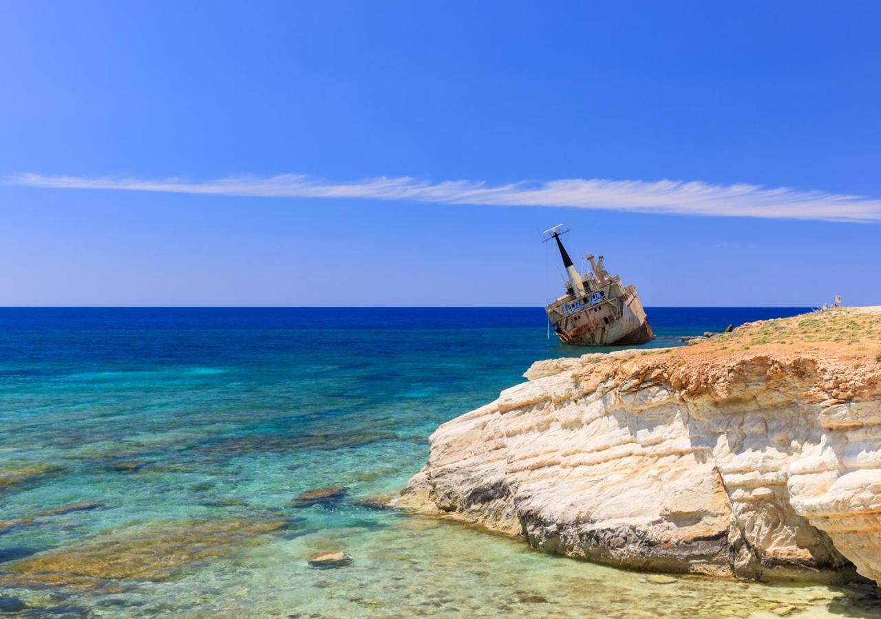 105 Kings Palace - Fabulous 2 Bed, 2 Bath, Large Patio With Garden - Sea Views Paphos Exterior foto