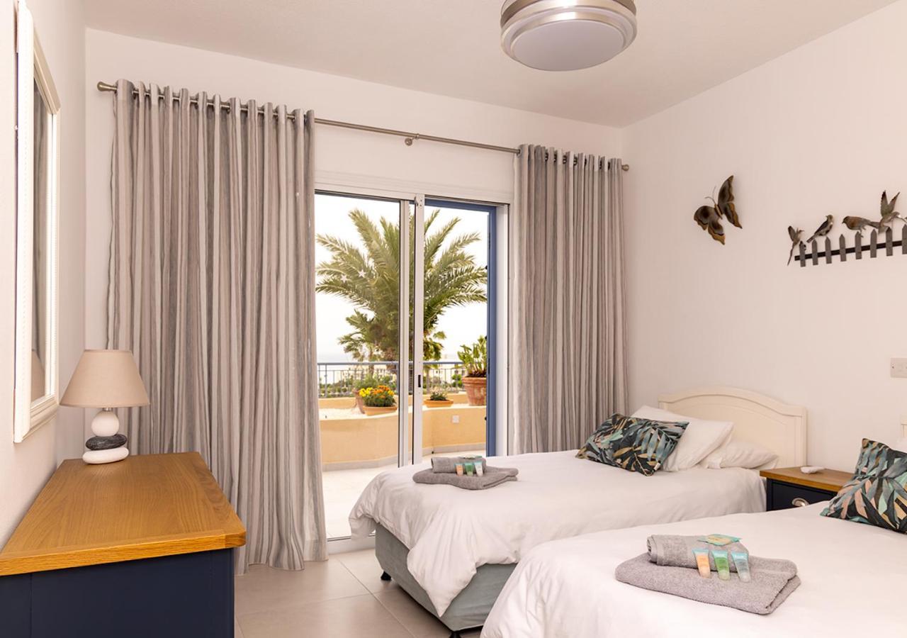 105 Kings Palace - Fabulous 2 Bed, 2 Bath, Large Patio With Garden - Sea Views Paphos Exterior foto