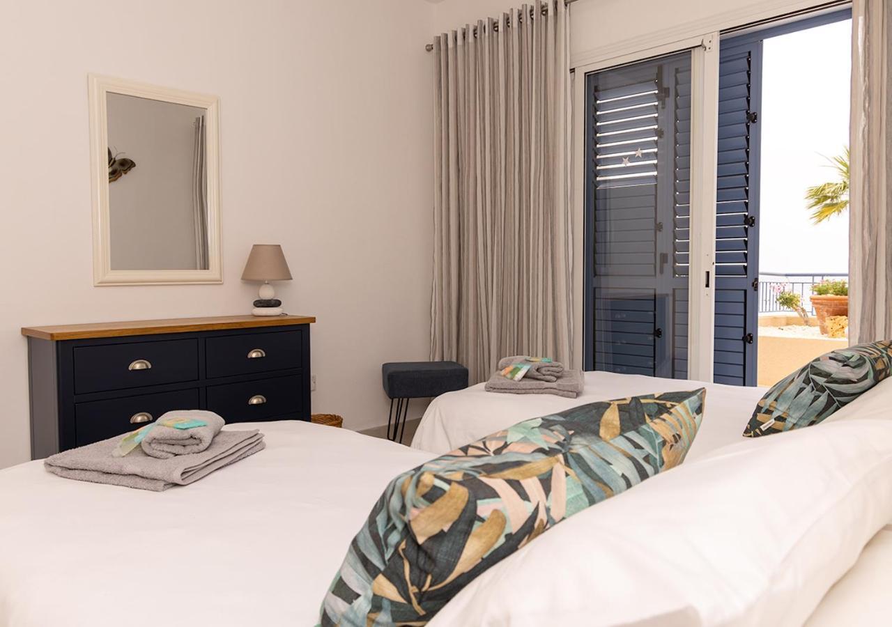 105 Kings Palace - Fabulous 2 Bed, 2 Bath, Large Patio With Garden - Sea Views Paphos Exterior foto