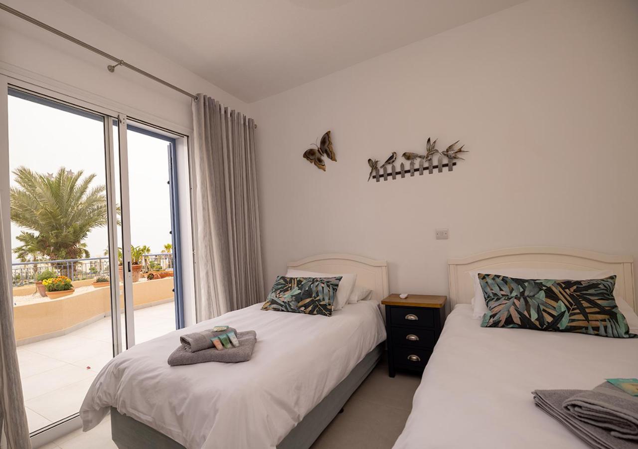 105 Kings Palace - Fabulous 2 Bed, 2 Bath, Large Patio With Garden - Sea Views Paphos Exterior foto