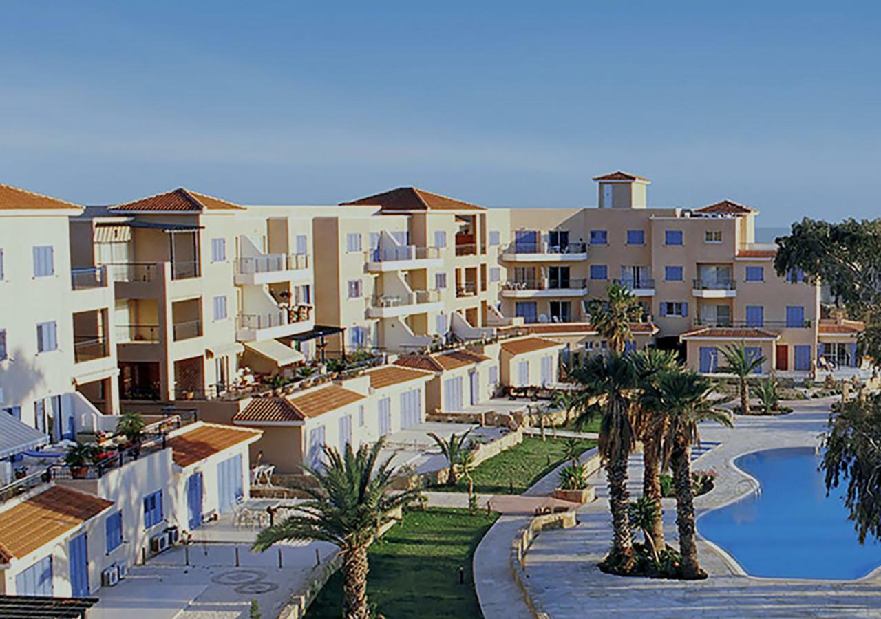 105 Kings Palace - Fabulous 2 Bed, 2 Bath, Large Patio With Garden - Sea Views Paphos Exterior foto