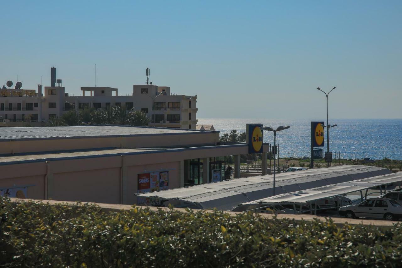 105 Kings Palace - Fabulous 2 Bed, 2 Bath, Large Patio With Garden - Sea Views Paphos Exterior foto
