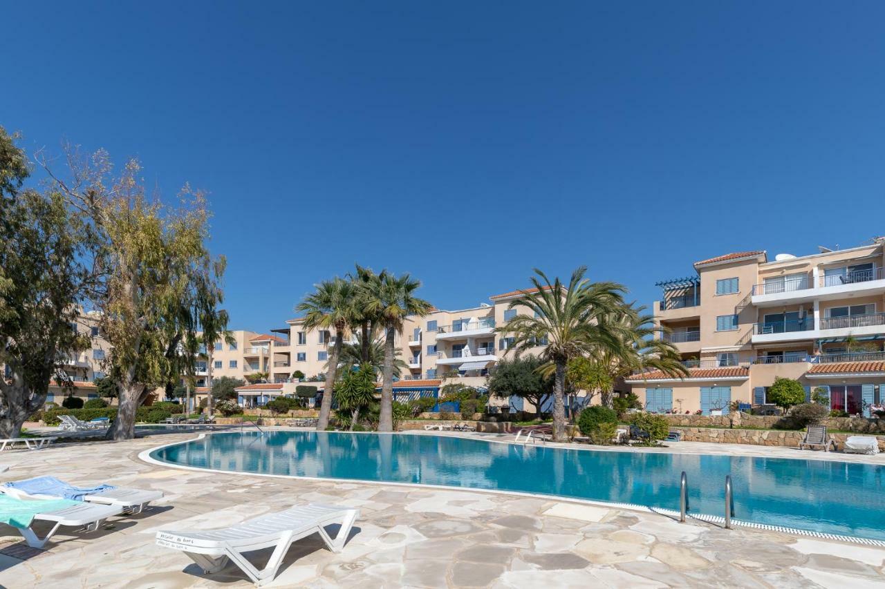 105 Kings Palace - Fabulous 2 Bed, 2 Bath, Large Patio With Garden - Sea Views Paphos Exterior foto