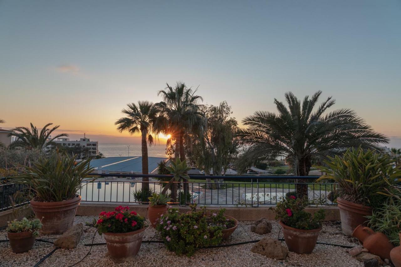 105 Kings Palace - Fabulous 2 Bed, 2 Bath, Large Patio With Garden - Sea Views Paphos Exterior foto